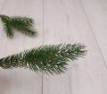 świerk_sztuczna_gałązka_6126.jpg